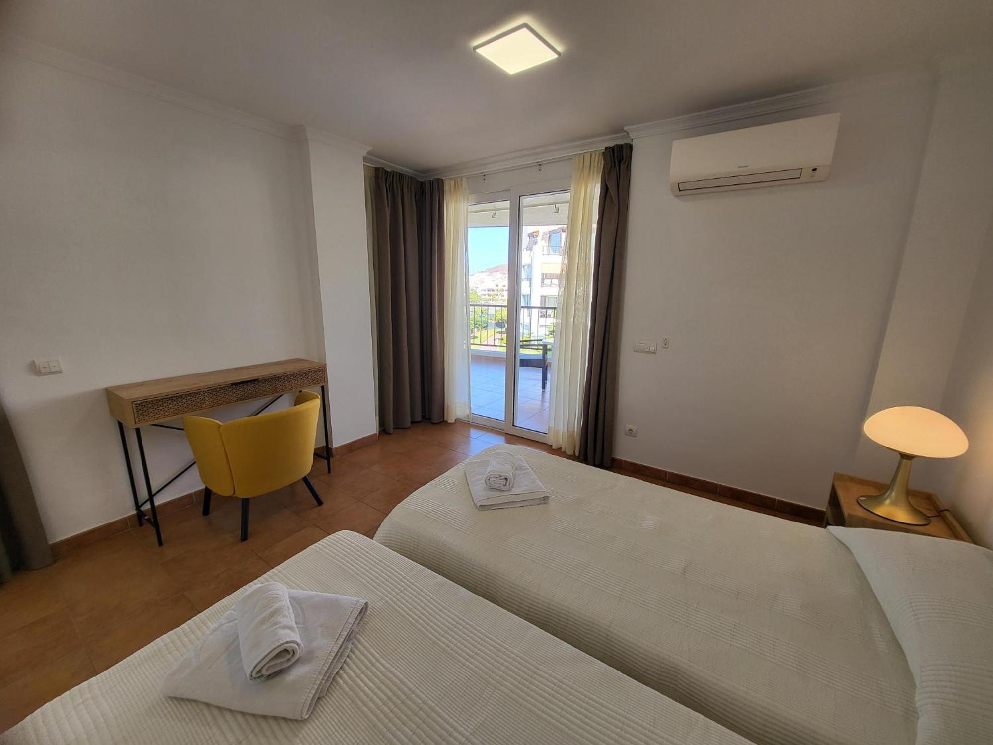 El Rincon 3 Apartment Лос Кристианос Екстериор снимка